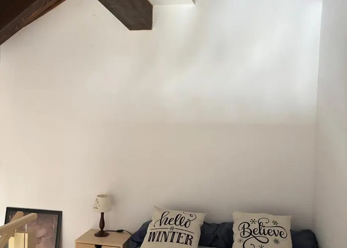 Le Petit Palais アパート エスカリリャ